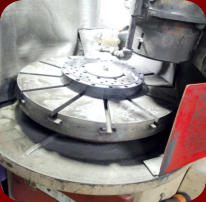 Extruder die